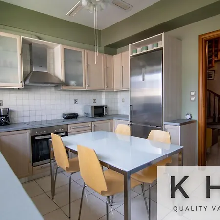 Terraced Maisonette In Argostoli! * Argostóli