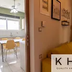 Terraced Maisonette In Argostoli! شقة